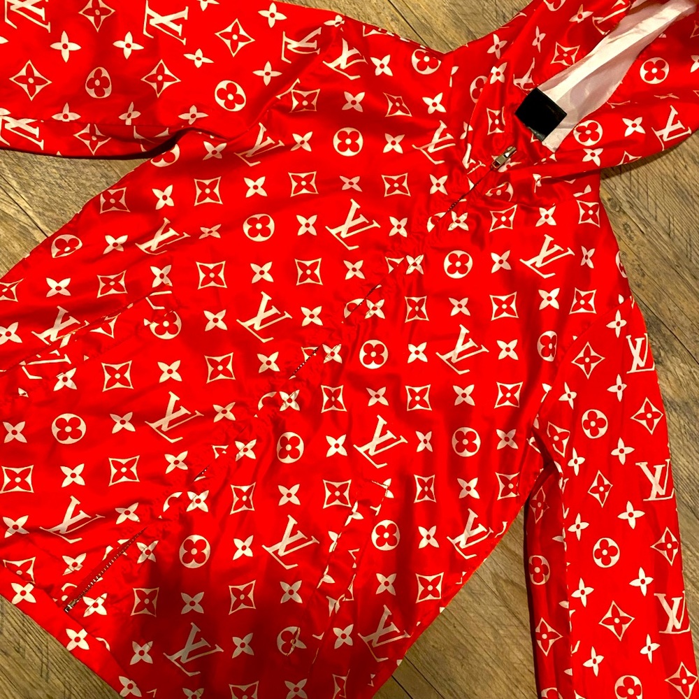 Rich Boys (Louis Vuitton) Supreme ‼️ Jogger set includes jacket/matching pants!